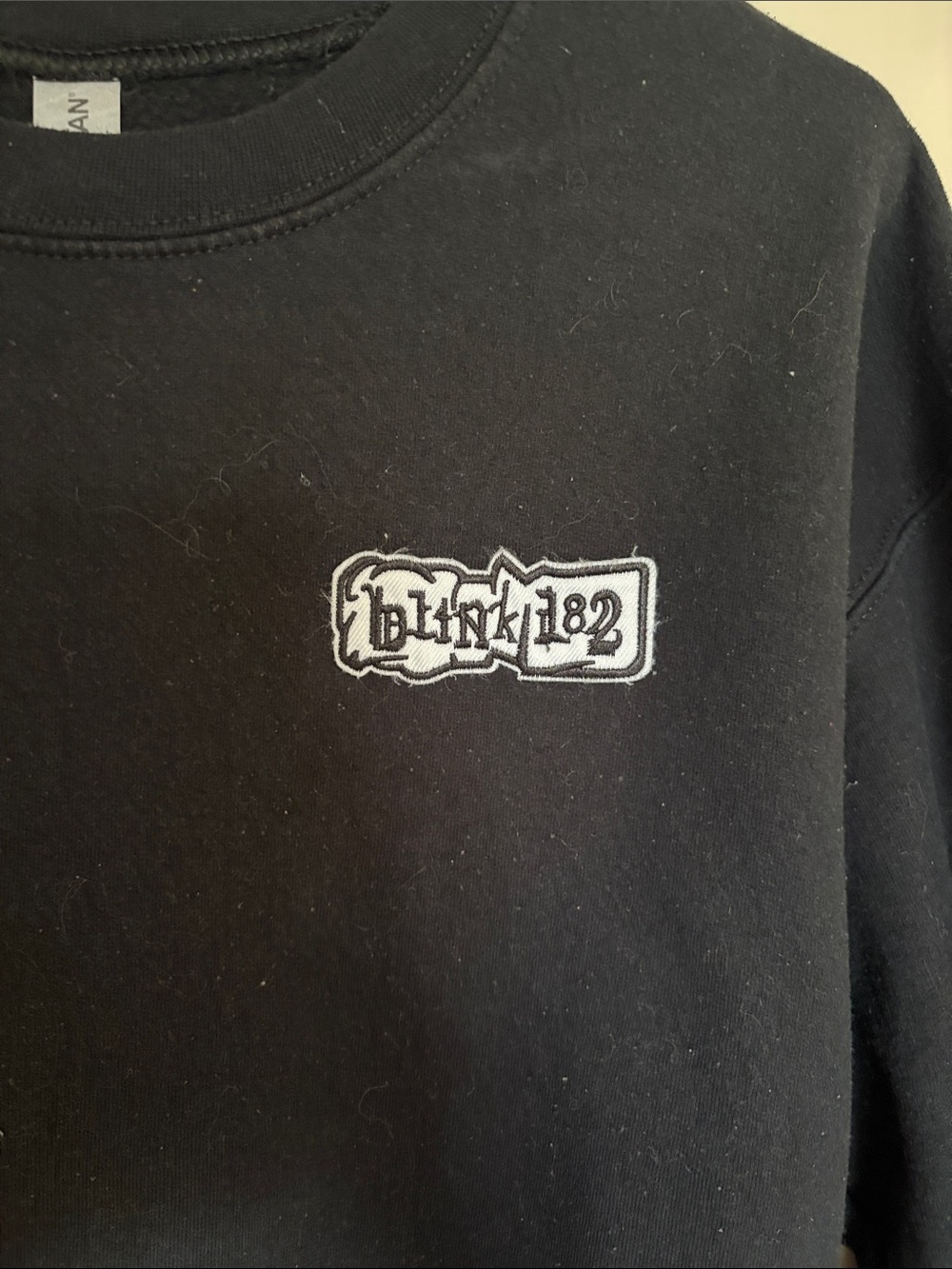 Blink-182 Black Crewneck Sweatshirt with White Logo patch